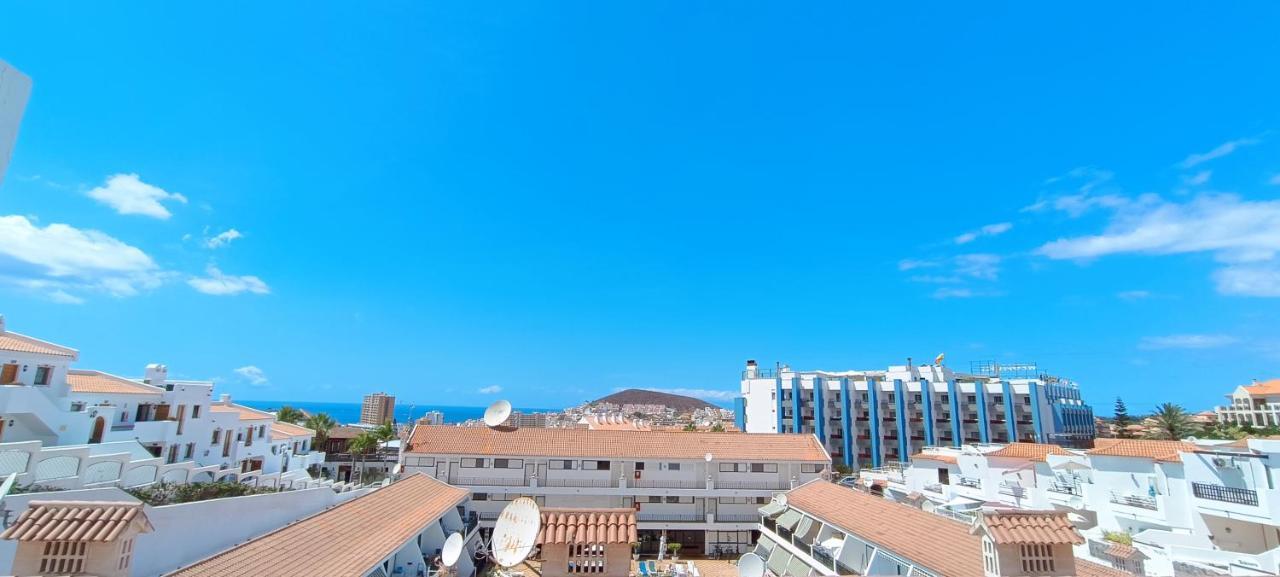 Colina Apartment Los Cristianos  Bagian luar foto