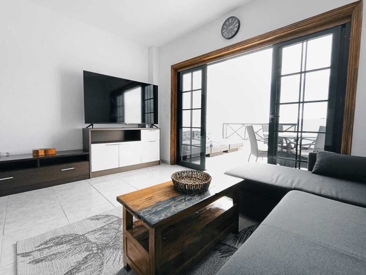 Colina Apartment Los Cristianos  Bagian luar foto